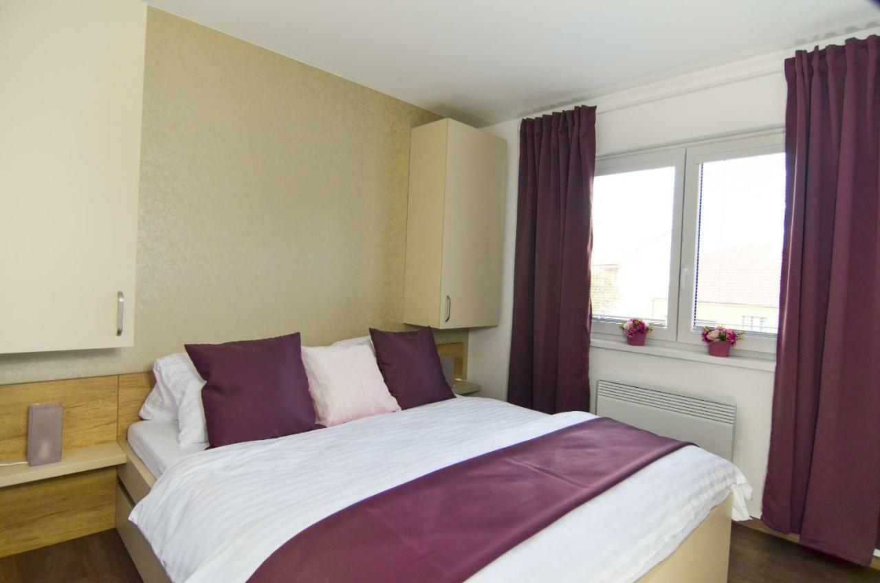 Apartmany Milovice Milovice  Buitenkant foto